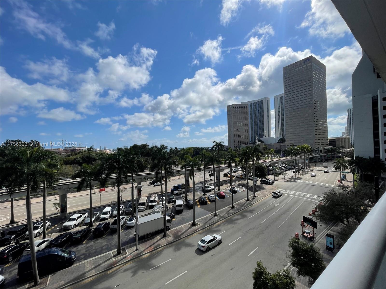 50 Biscayne Blvd # 505