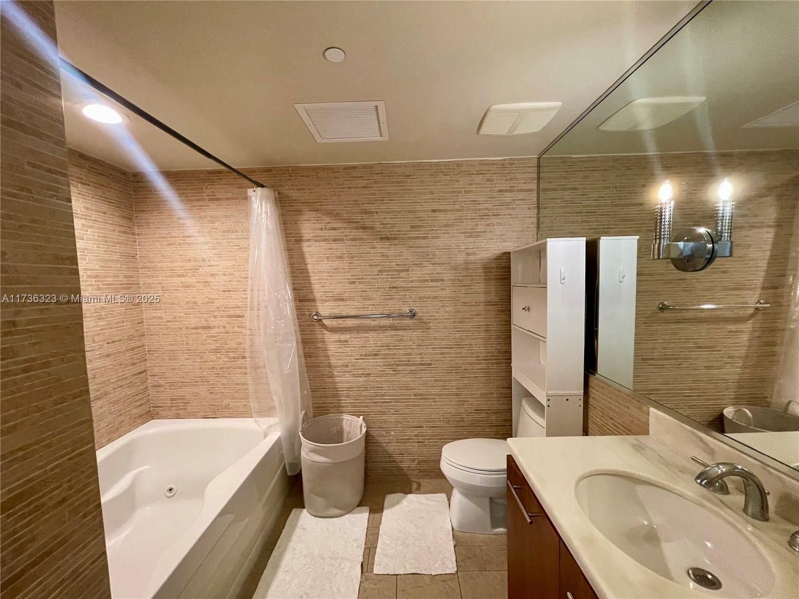 50 Biscayne Blvd # 505