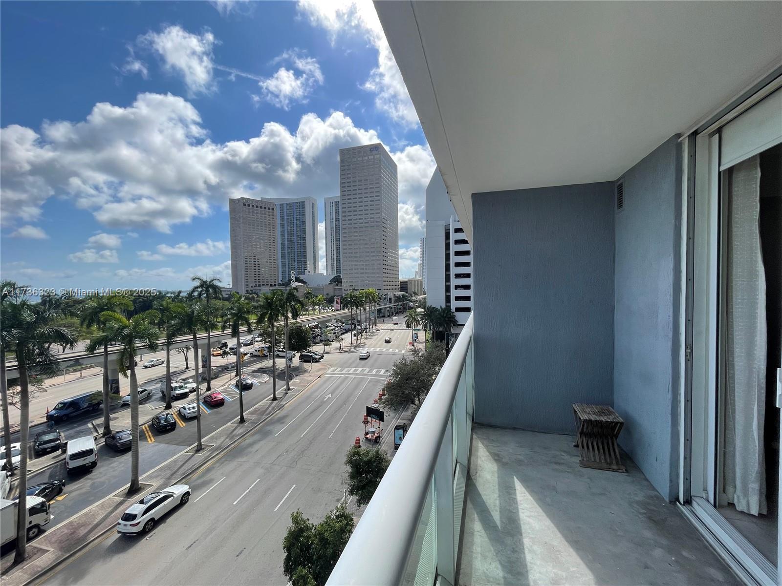 50 Biscayne Blvd # 505