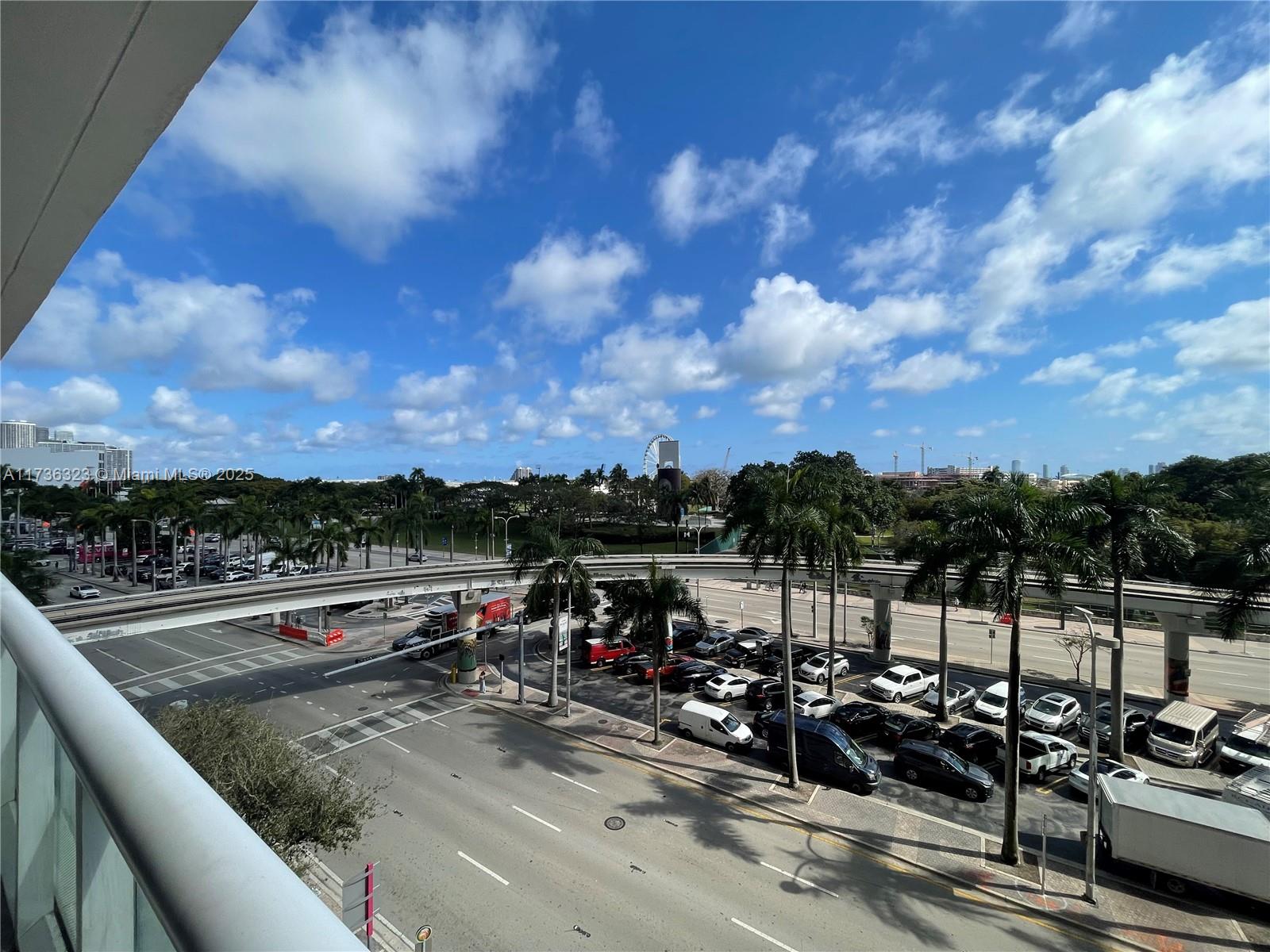 50 Biscayne Blvd # 505