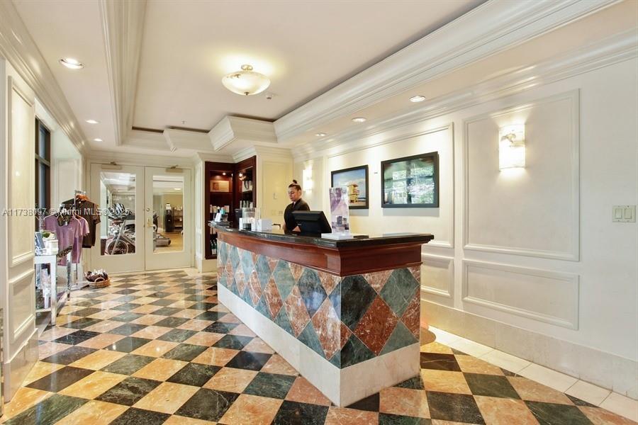 3400 SW 27th Avenue # 302