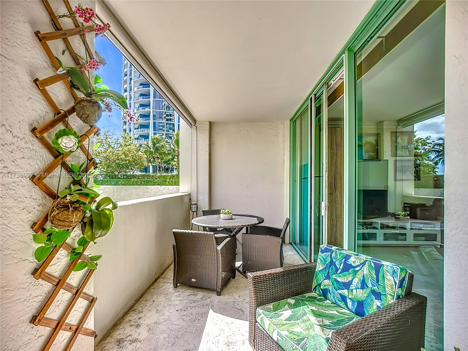 3400 SW 27th Avenue # 302