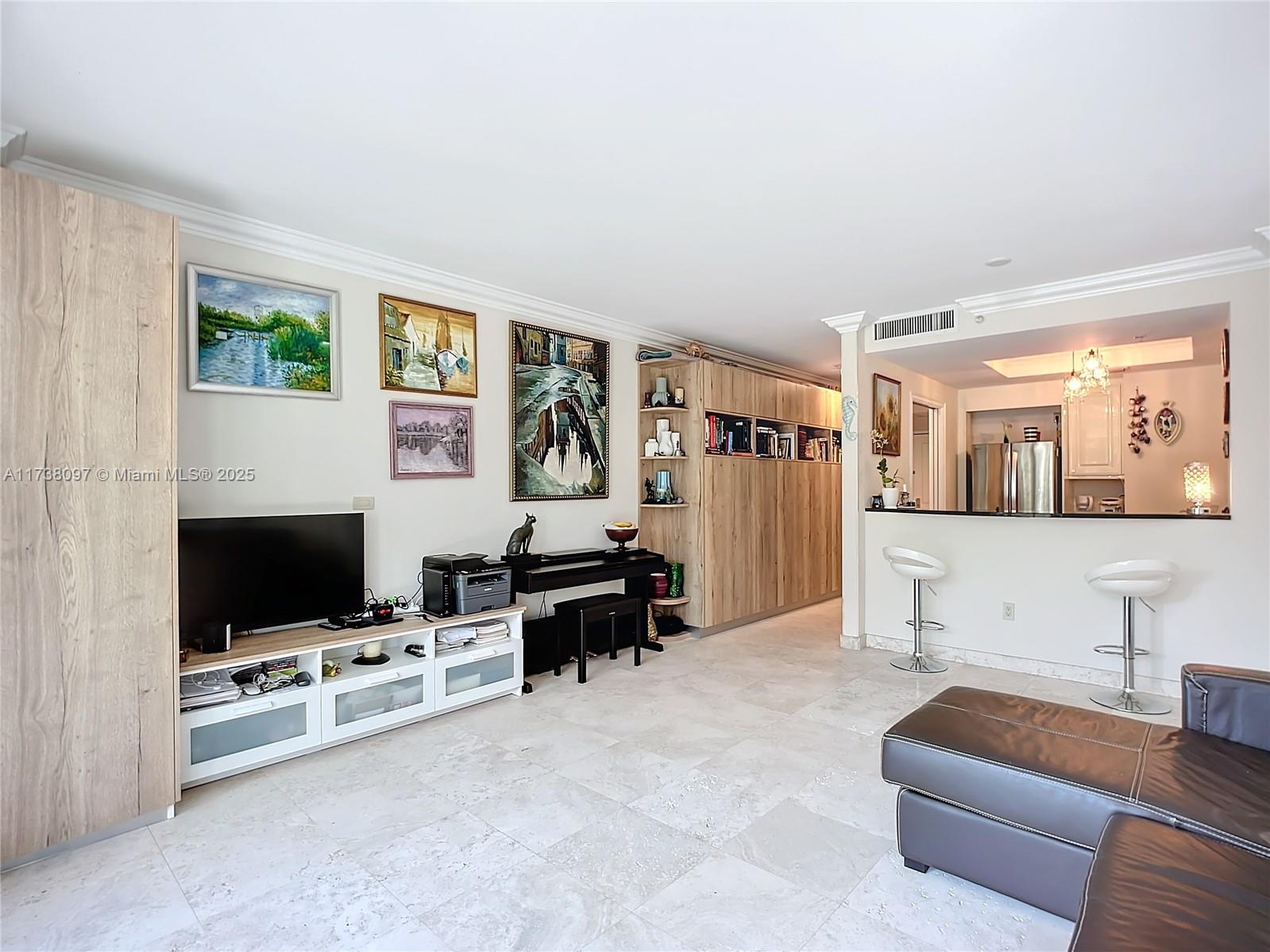 3400 SW 27th Avenue # 302