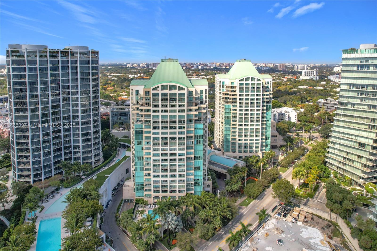 3400 SW 27th Avenue # 302