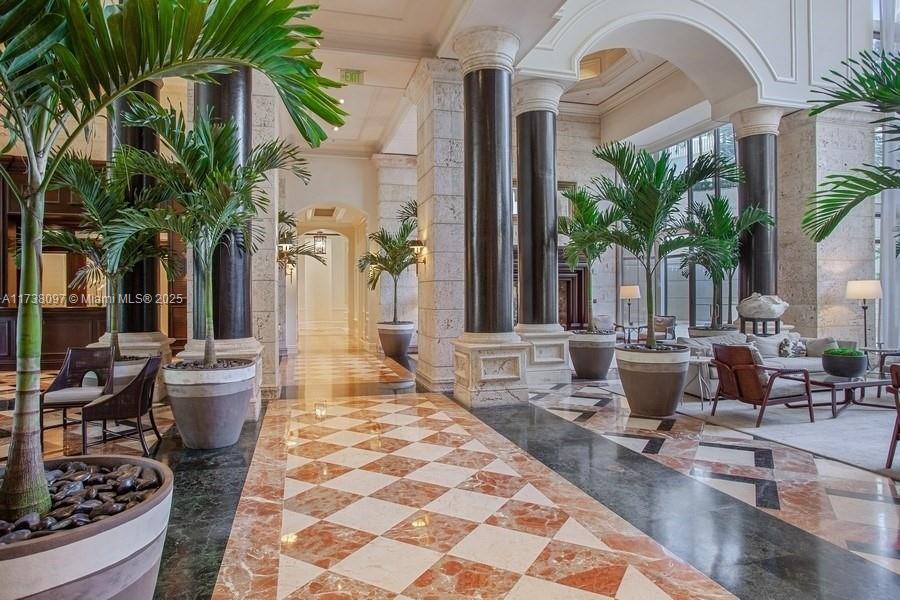 3400 SW 27th Avenue # 302