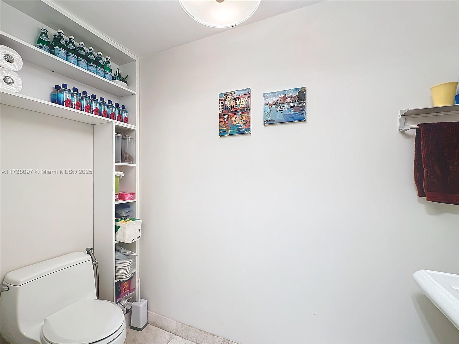 3400 SW 27th Avenue # 302