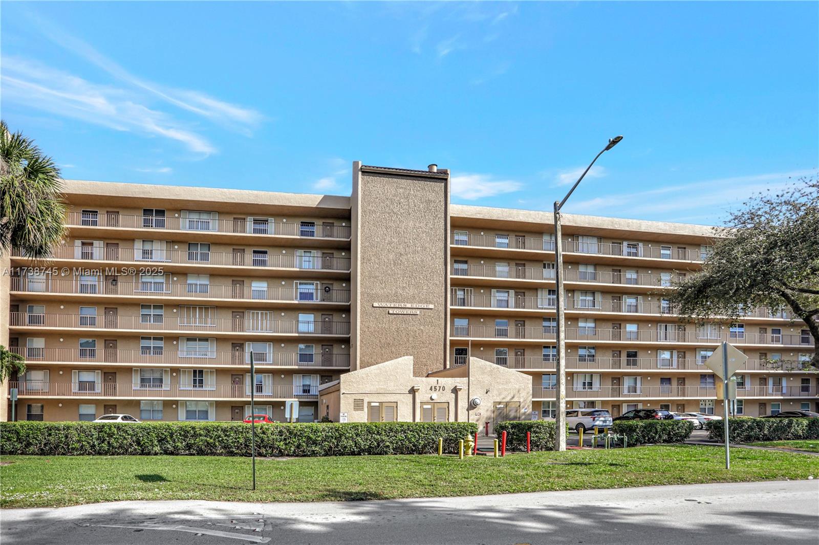 4570 NW 18th Ave # 310