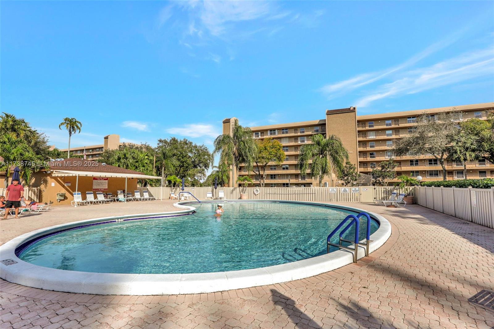 4570 NW 18th Ave # 310