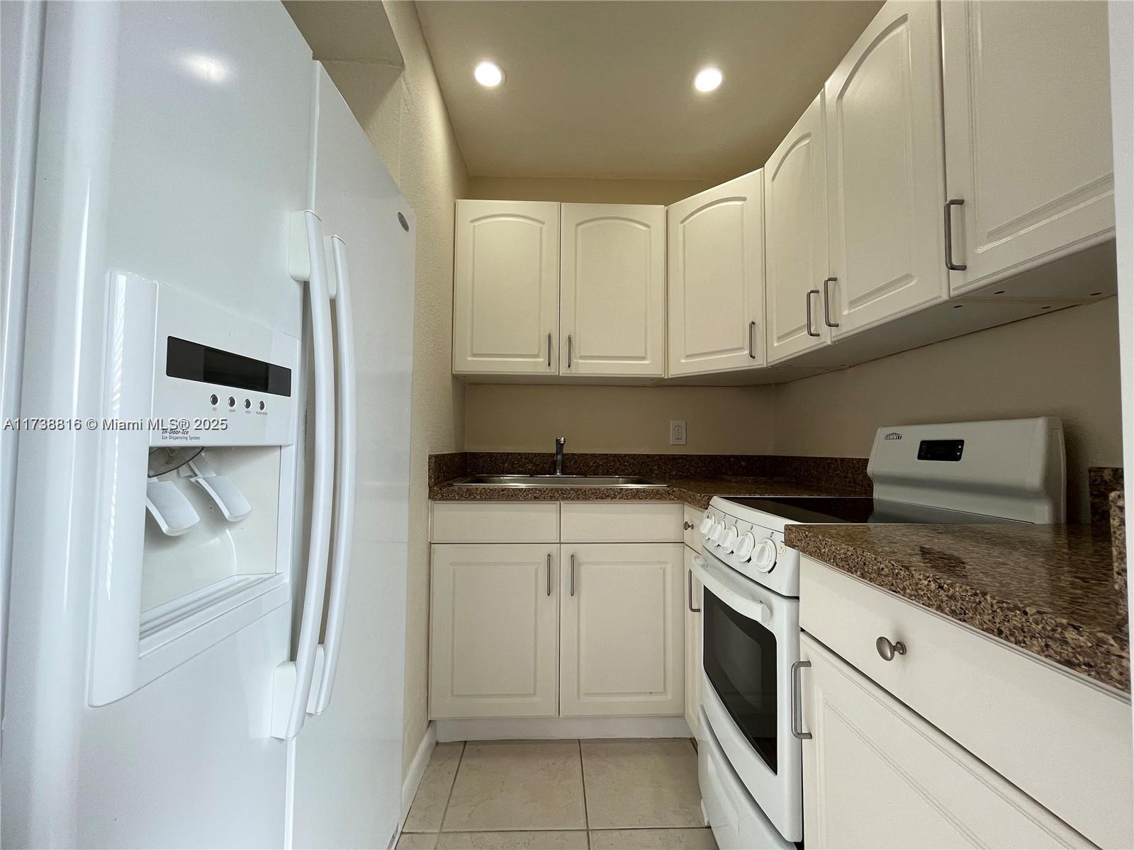 815 Middle River # 110