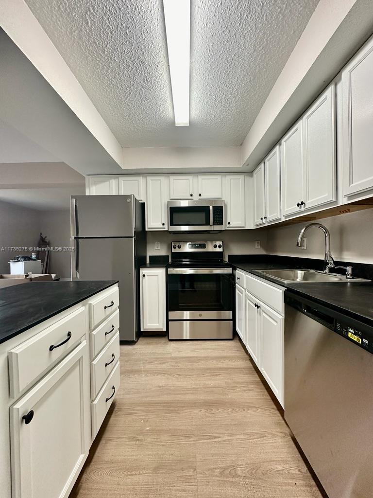 622 SW 1st St # 622