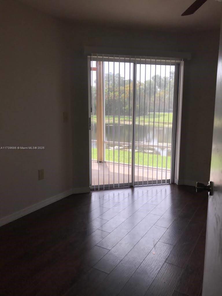 4831 Via Palm Lake # 1209