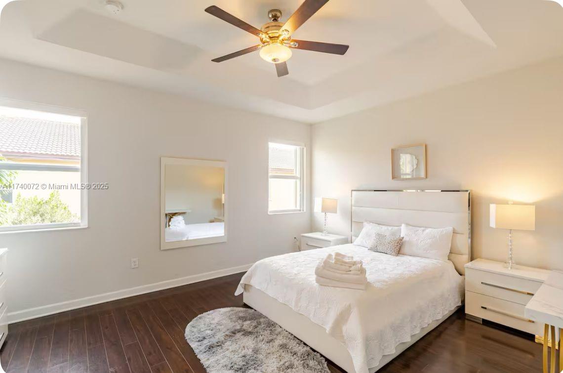 8763 NW 112th Pl Unit: .