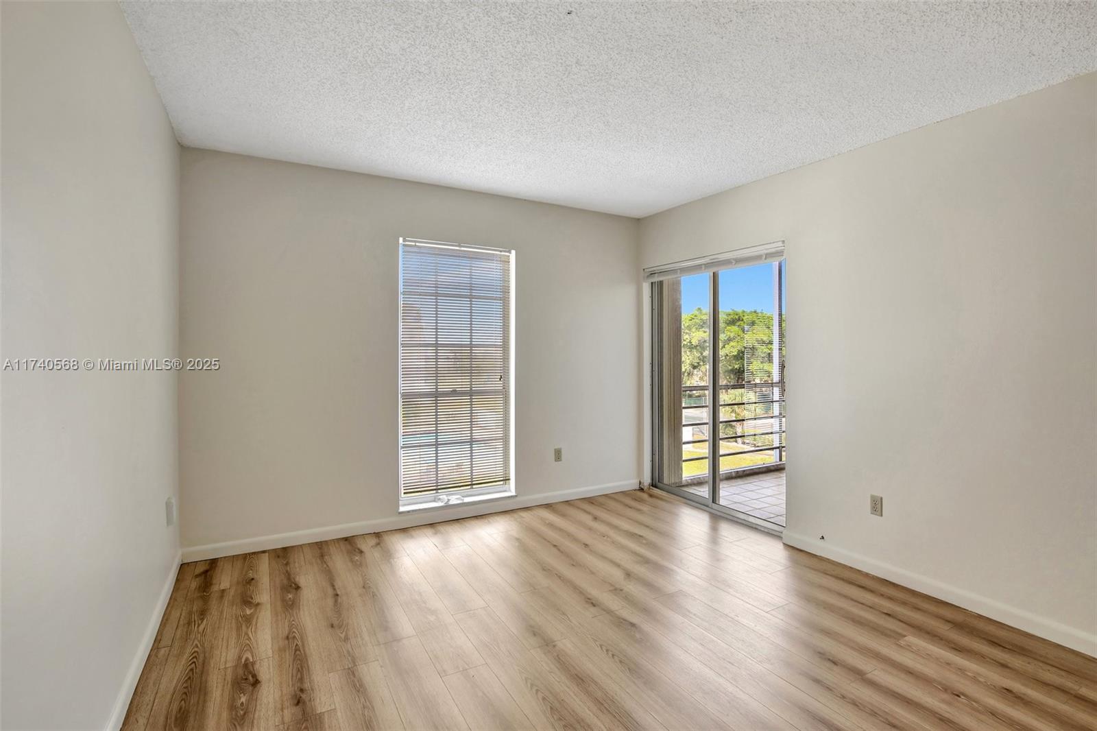 7981 S French Dr # 304 Unit: 2-304