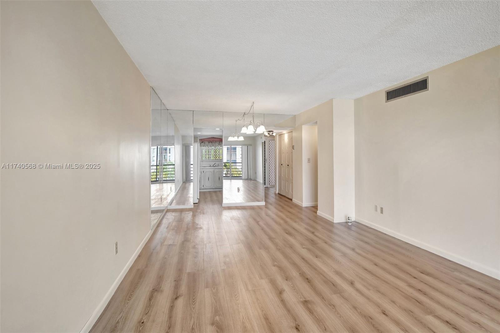 7981 S French Dr # 304 Unit: 2-304