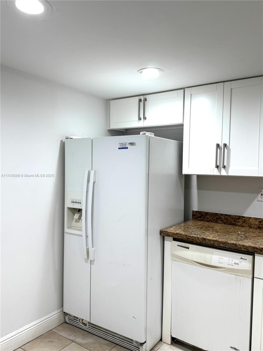 4394 NW 9th Ave # 1G Unit: 20-1G