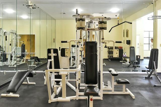 2445 SW 18th Ter # 1203