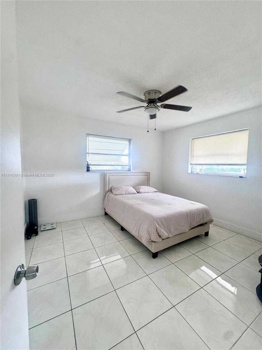 4700 NW 48th Ave