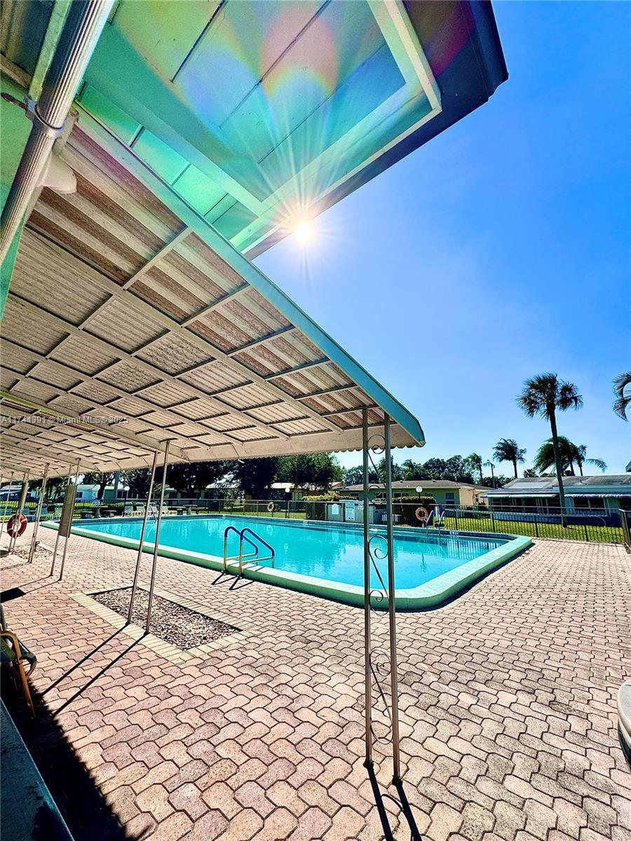 4700 NW 48th Ave