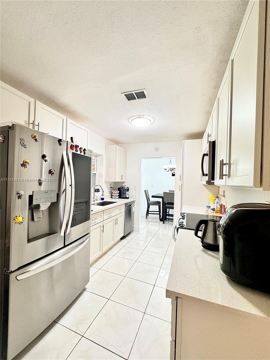 4700 NW 48th Ave