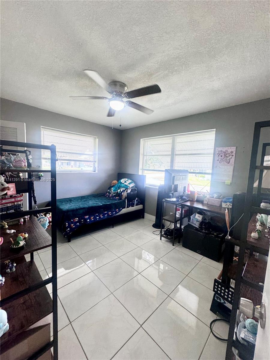4700 NW 48th Ave