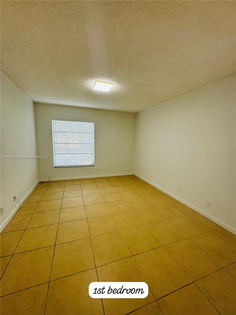 480 NW 20th St # 1030