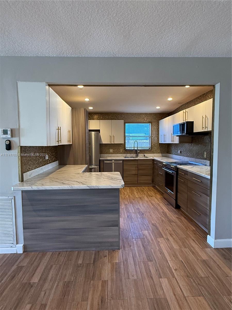 3501 NW 17th Ter