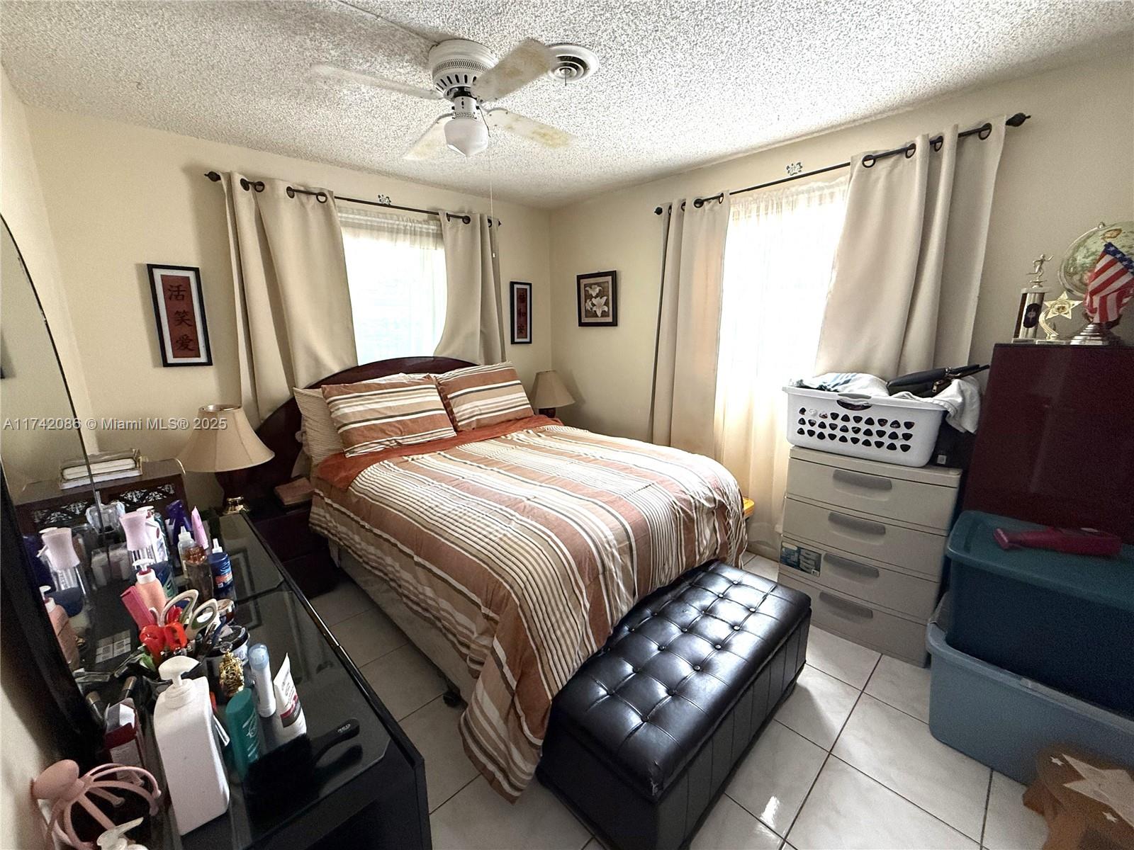 370 NW 43rd Ave