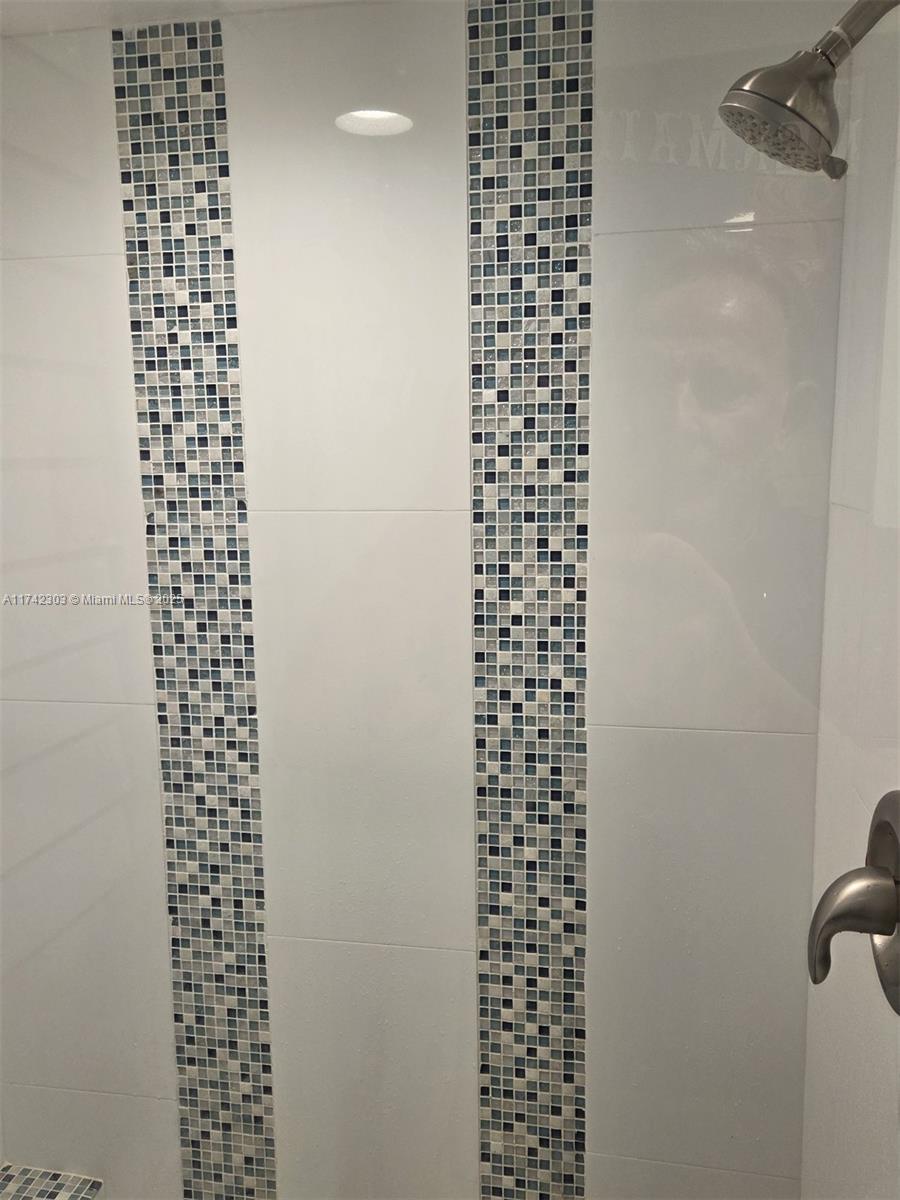5163 N Highway A1A # 118