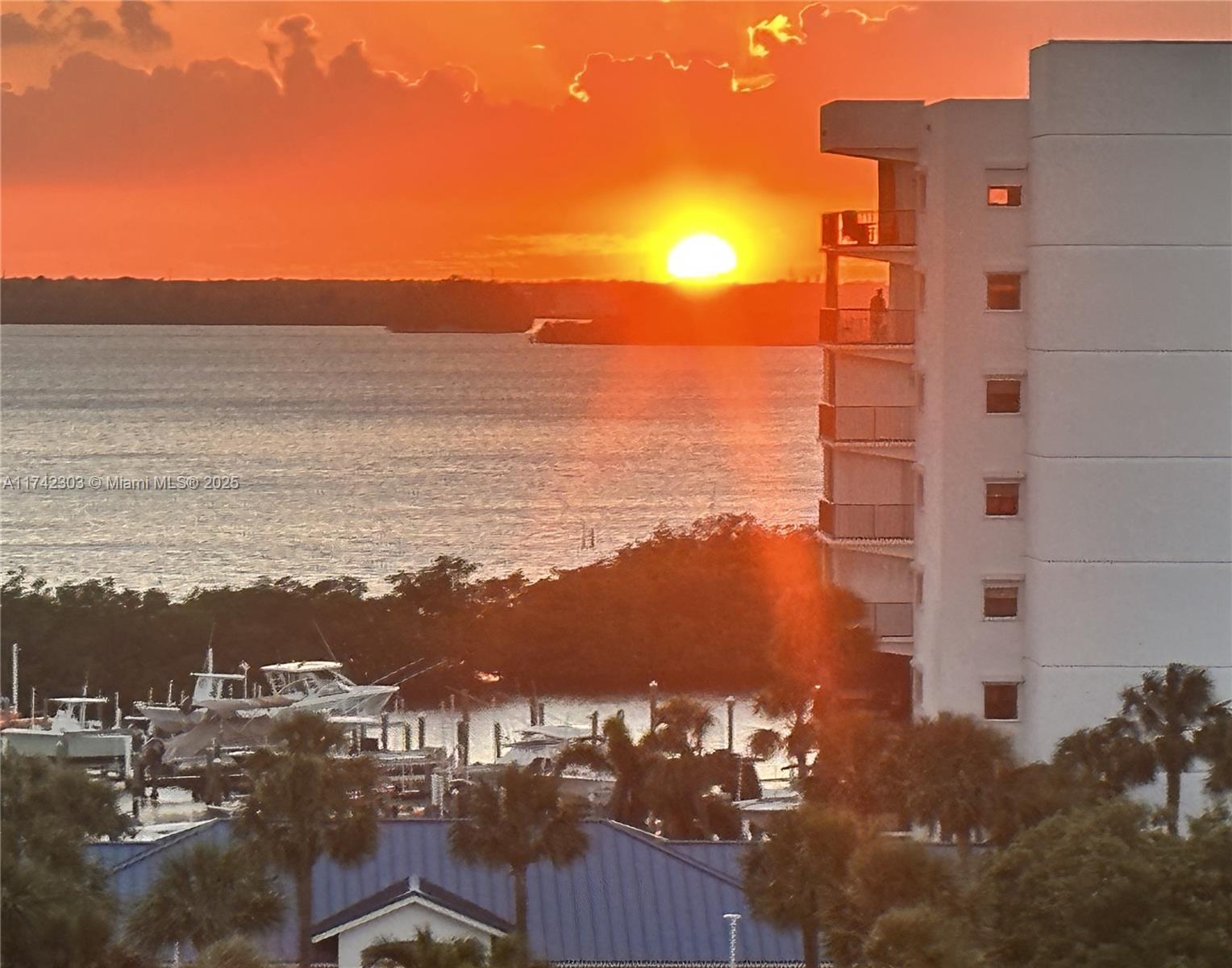 5163 N Highway A1A # 118