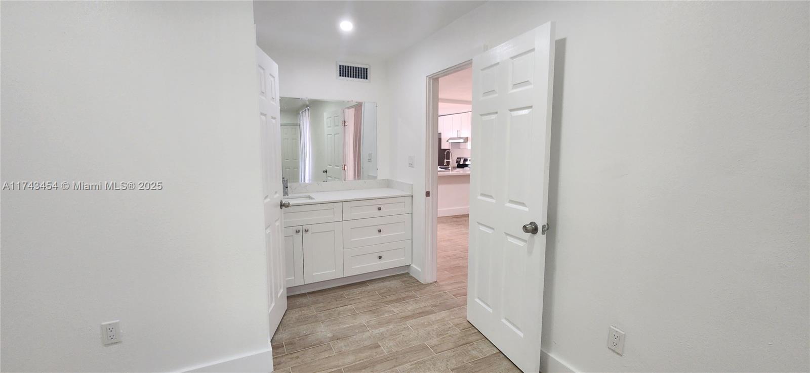 19771 SW 114th Ave # 328