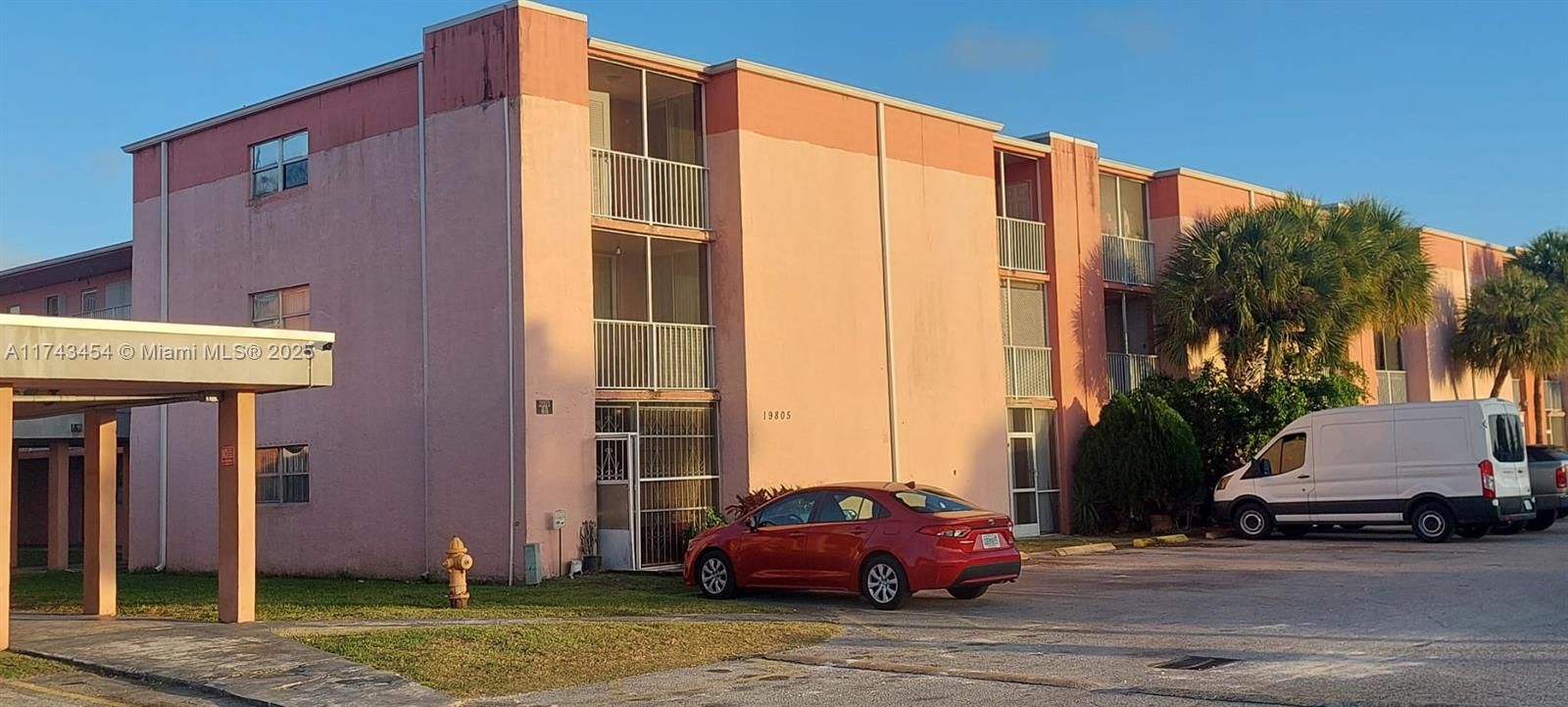 19771 SW 114th Ave # 328