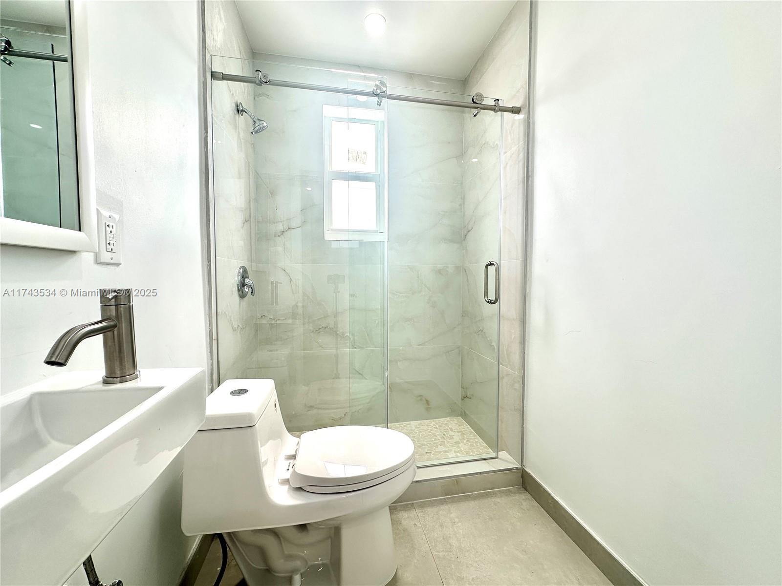 30 NW 32nd Pl # 1