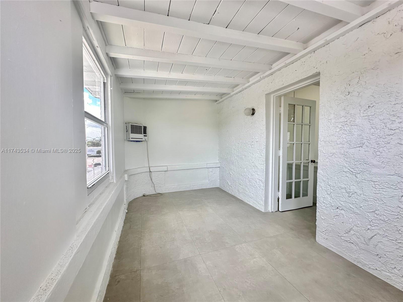 30 NW 32nd Pl # 1