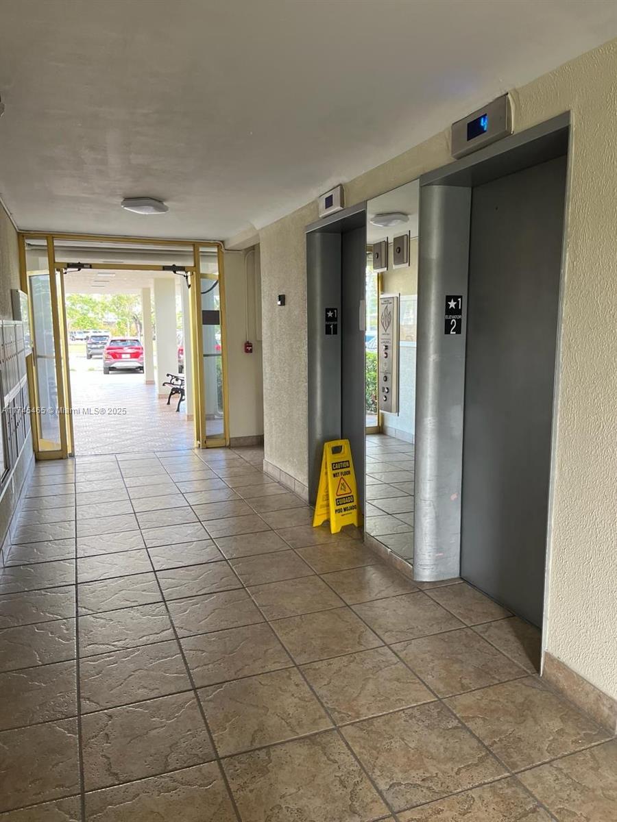 2855 Leonard Dr # H305