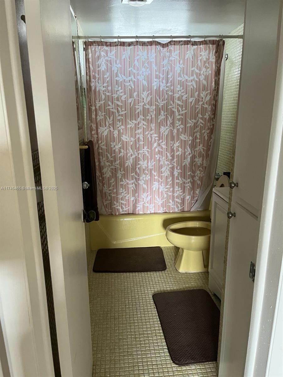 2855 Leonard Dr # H305