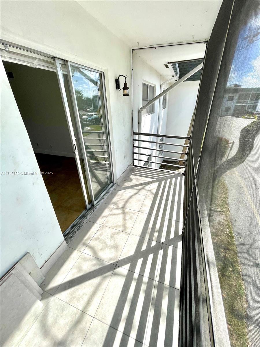 6505 Winfield Blvd # 32 Unit: B-32