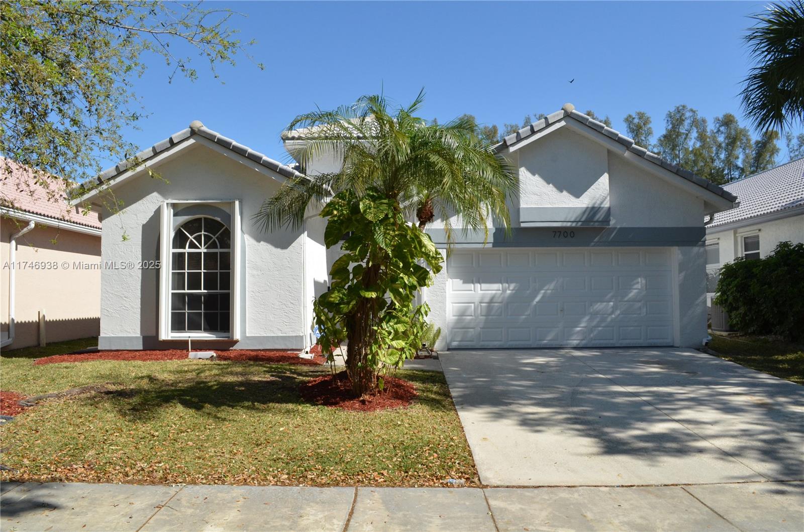 7700 NW 29th St