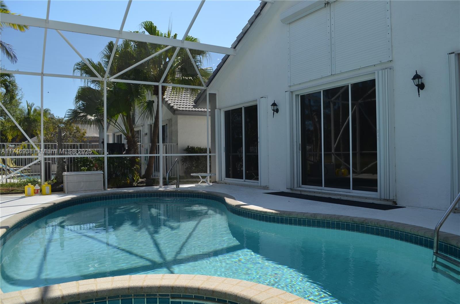 7700 NW 29th St