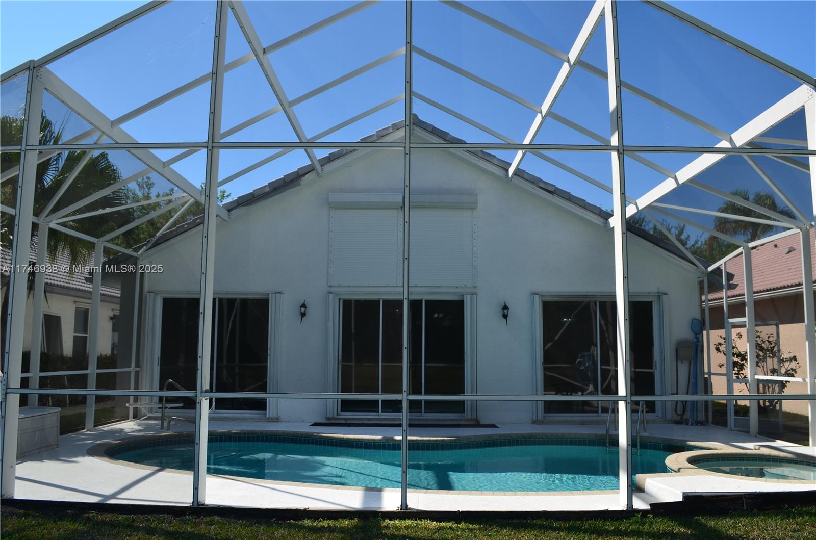 7700 NW 29th St