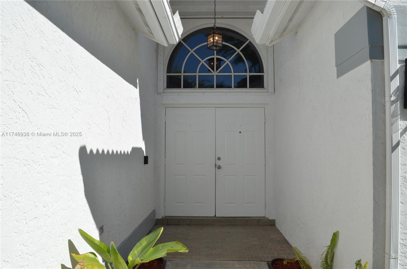 7700 NW 29th St
