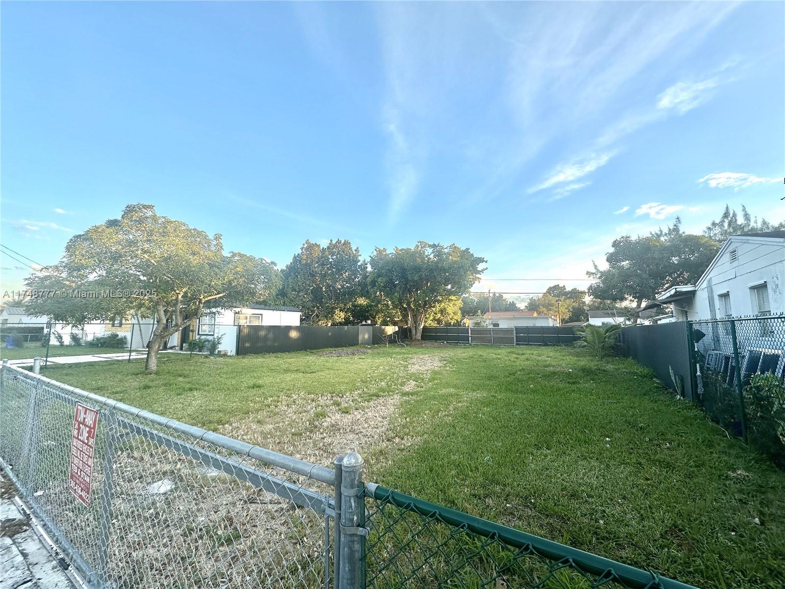 1350 NW 51st Ter