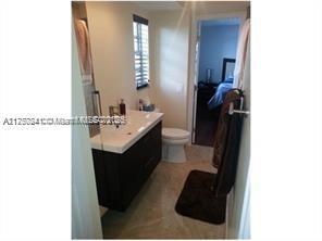 900 NE 18th Ave # 505