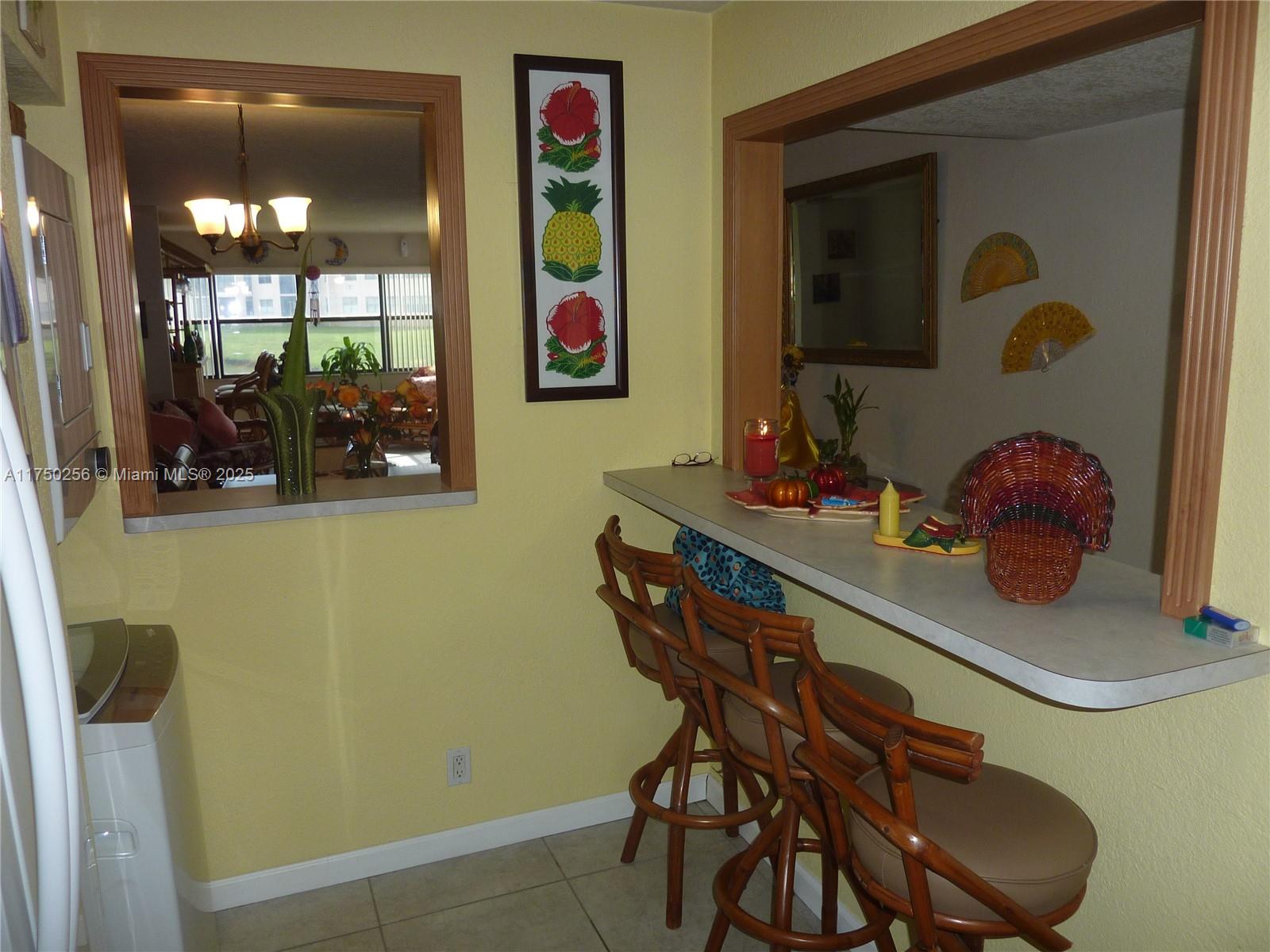 10123 Sunrise Lakes Blvd Unit: 104