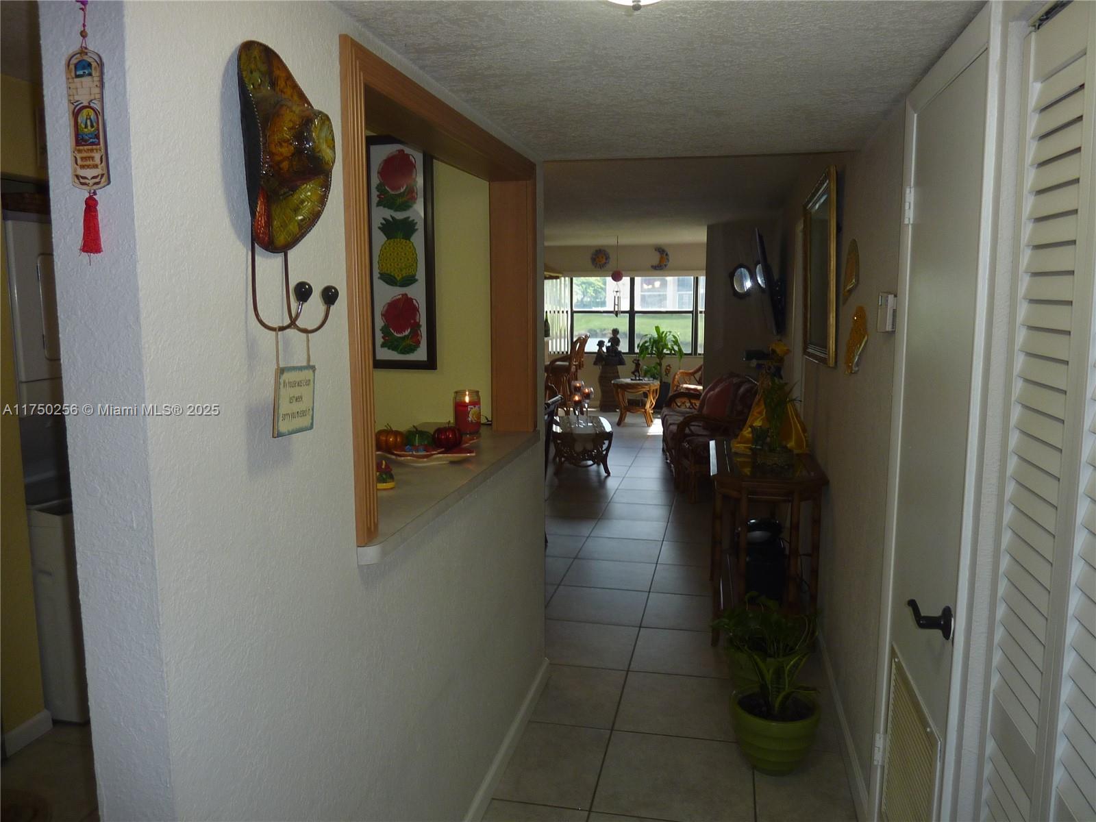 10123 Sunrise Lakes Blvd Unit: 104