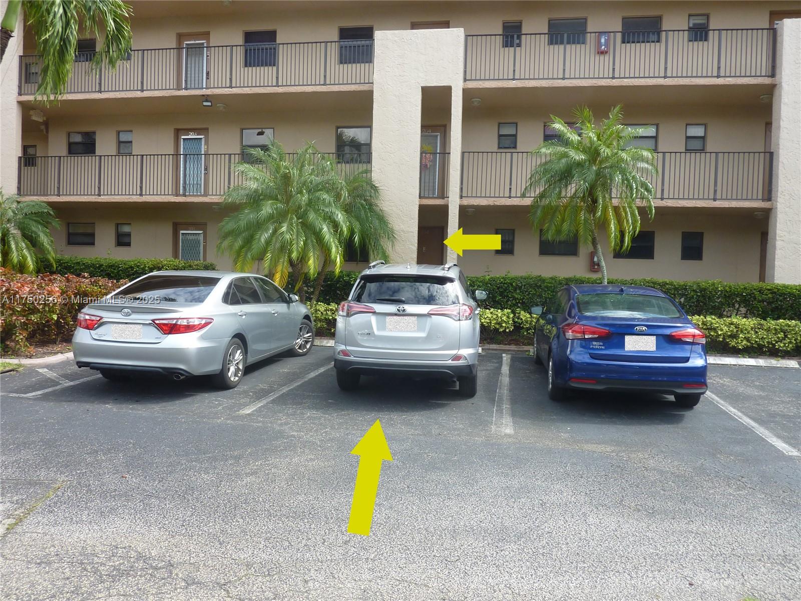 10123 Sunrise Lakes Blvd Unit: 104