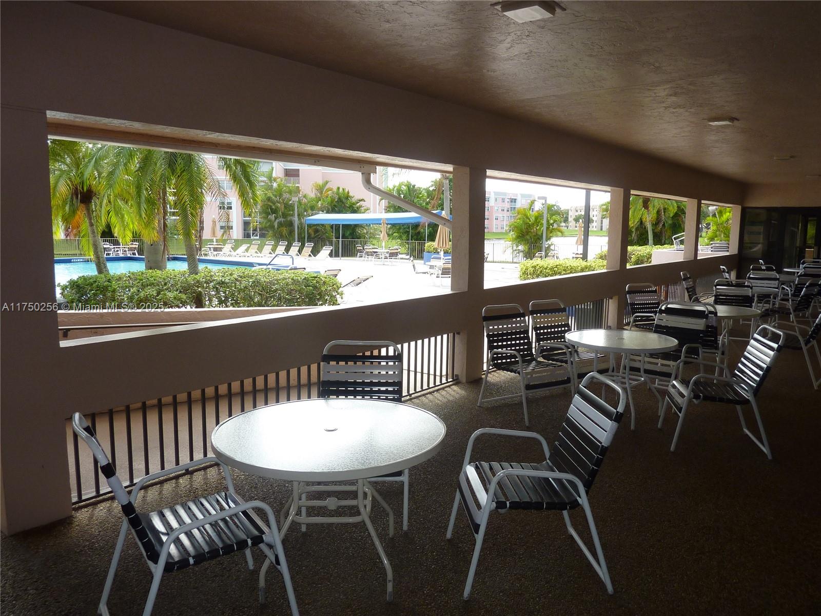 10123 Sunrise Lakes Blvd Unit: 104