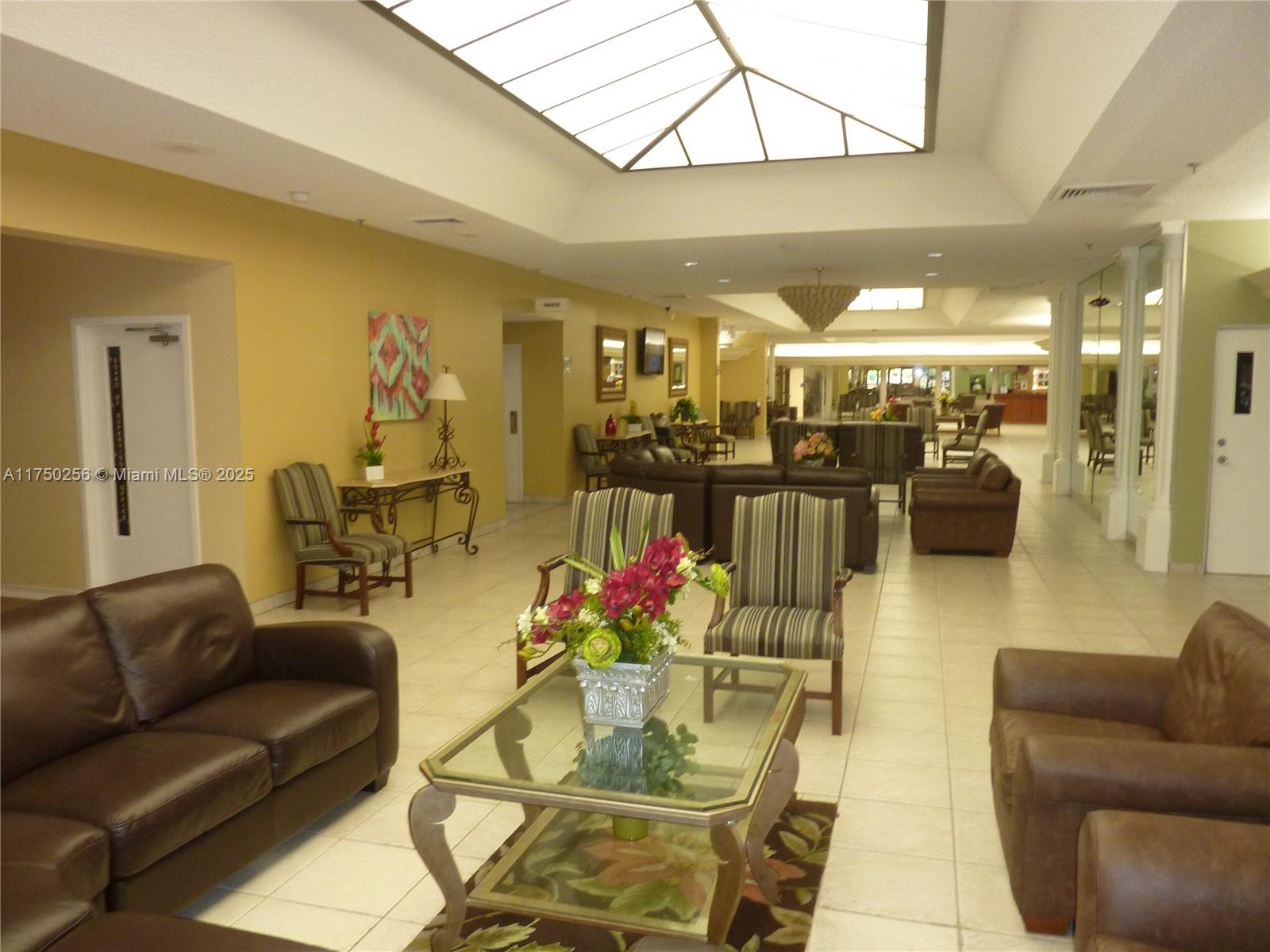 10123 Sunrise Lakes Blvd Unit: 104