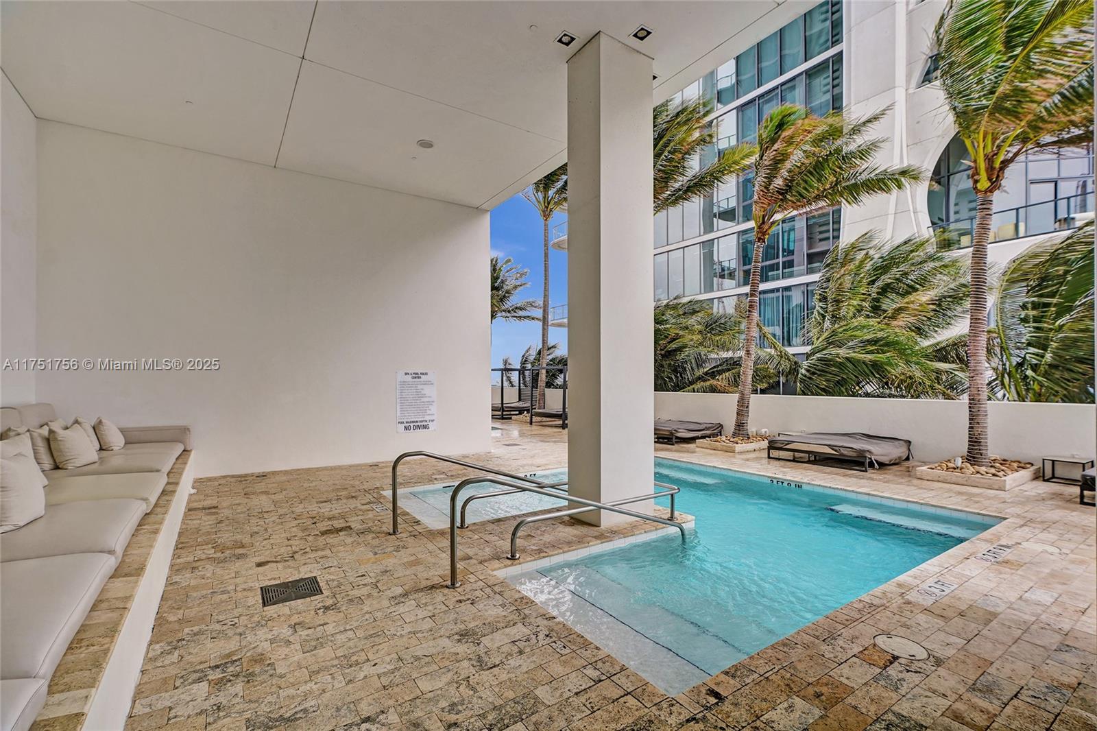 1040 Biscayne Blvd # 3608