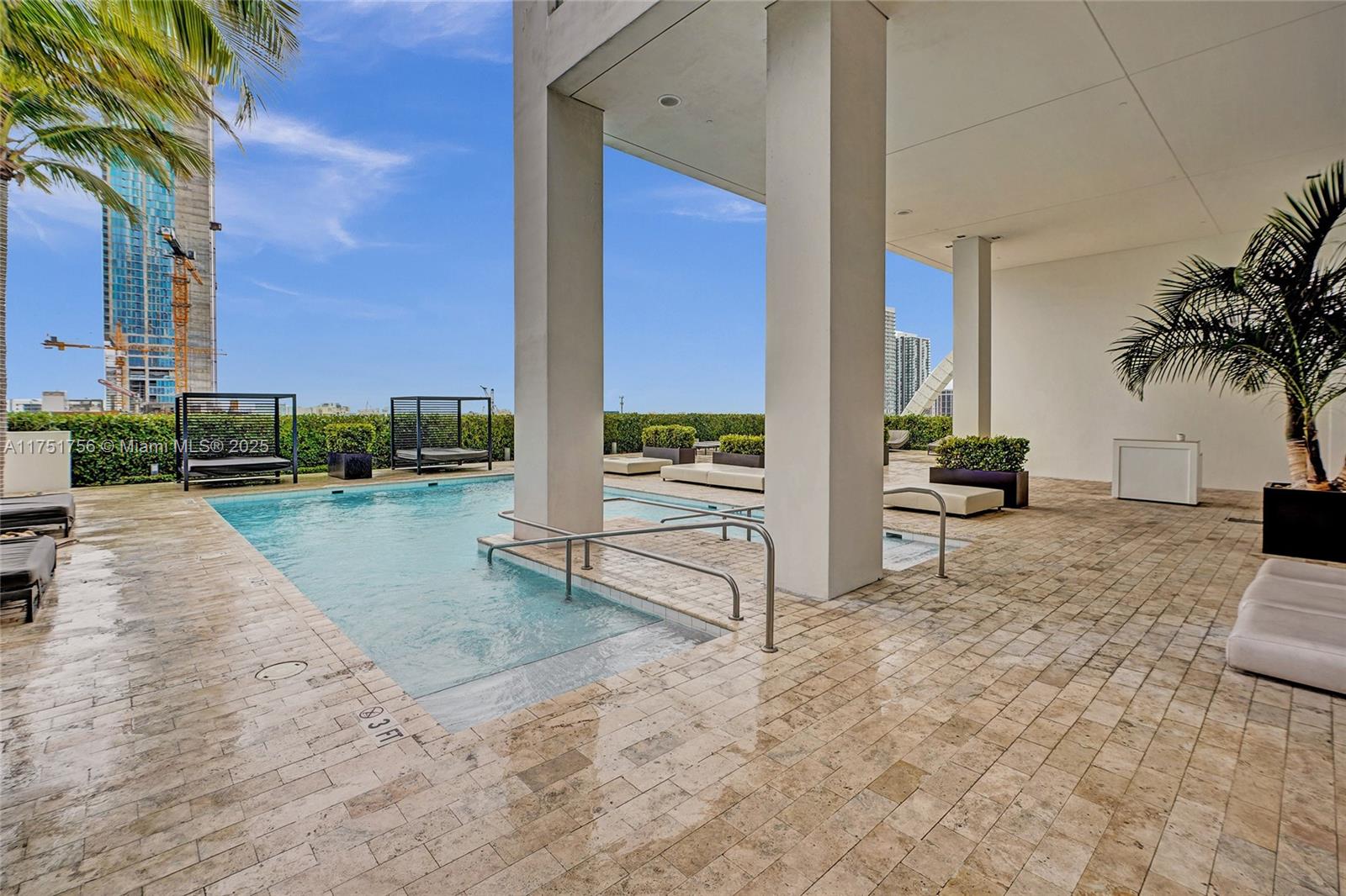 1040 Biscayne Blvd # 3608