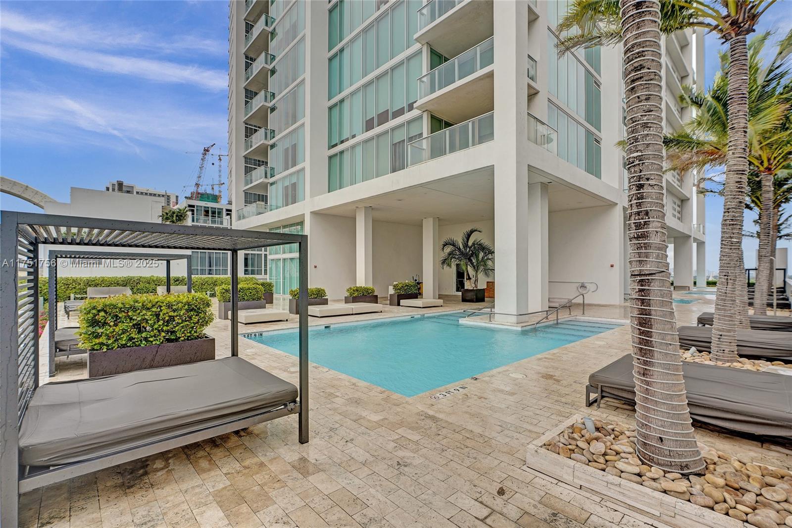 1040 Biscayne Blvd # 3608